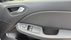 Renault Clio 1.0 TCe 100 Iconic 5dr Petrol Hatchback